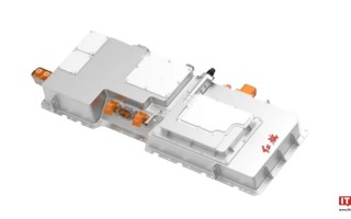 红旗 6.6kW 多合一车载电源产品启动量产，可显著提升空间利用率