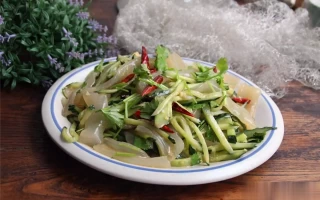 夏季必吃东北凉菜，清爽开胃，天热必备，美味不腻口迷雾剧场《风中的火焰》将至，蒋奇明终于挑大梁，全员都是实力派